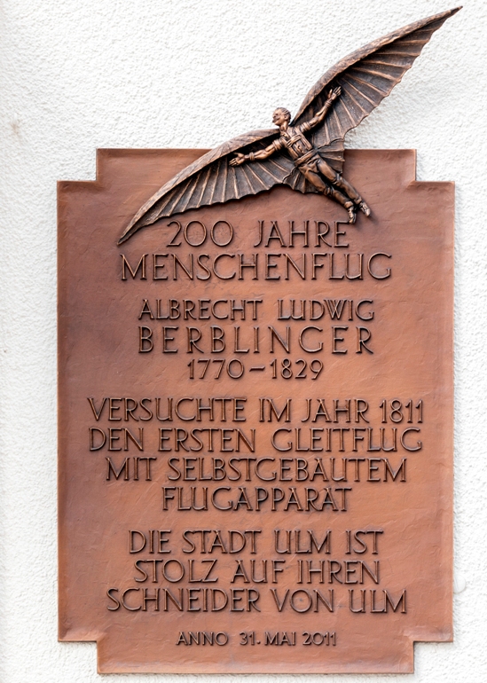 Gedenktafel für Albrecht Ludwig Berblinger am Münsterplatz
